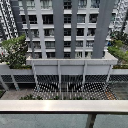 Hijau Geniehome 2Br1Studio Free 99Mbps Wifi And Carpark At Utropolis Shah Alam Ngoại thất bức ảnh