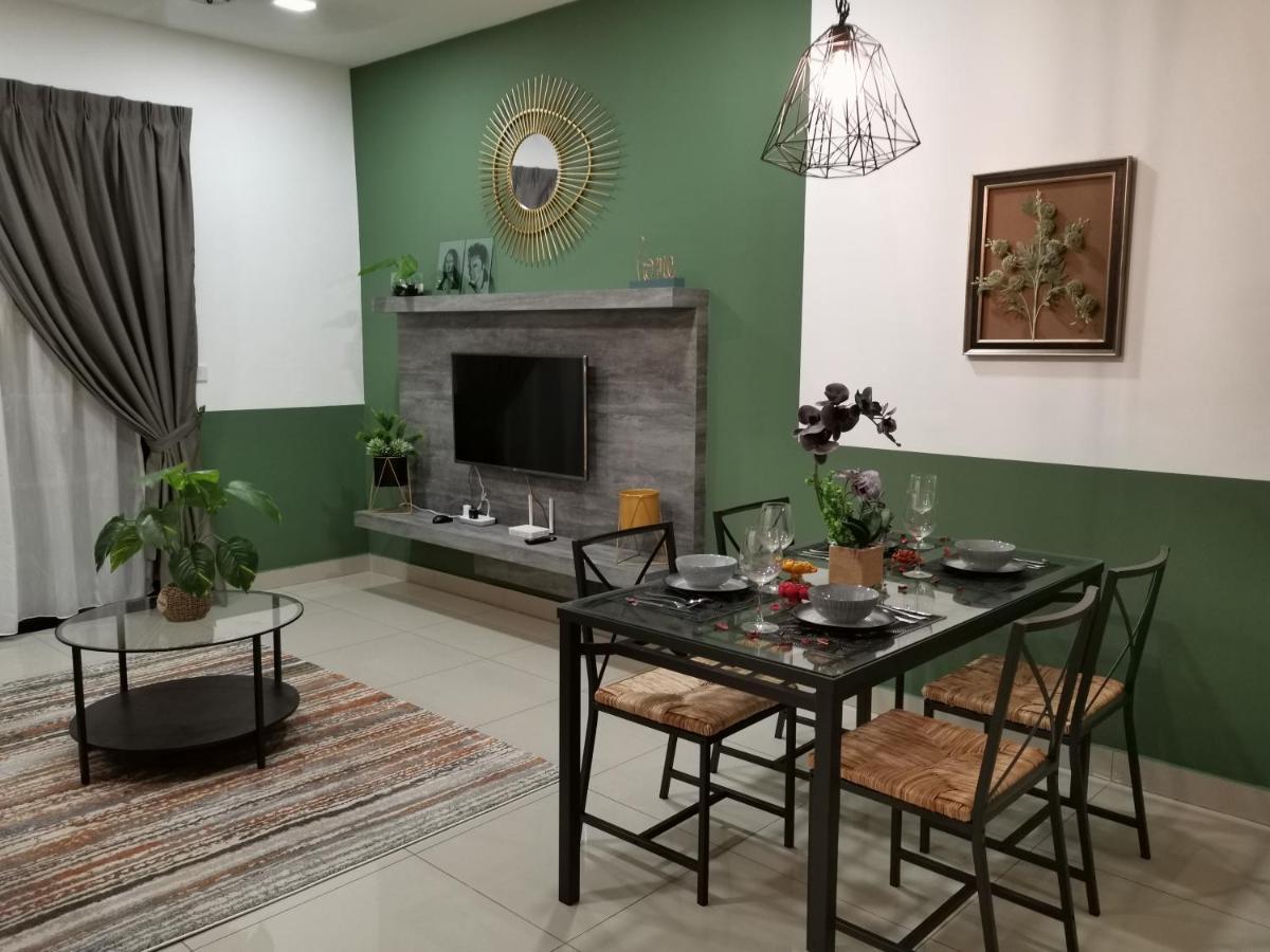 Hijau Geniehome 2Br1Studio Free 99Mbps Wifi And Carpark At Utropolis Shah Alam Ngoại thất bức ảnh