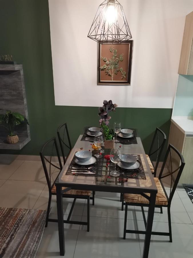 Hijau Geniehome 2Br1Studio Free 99Mbps Wifi And Carpark At Utropolis Shah Alam Ngoại thất bức ảnh